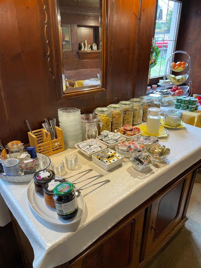 샤르니츠 Goldener Adler B&B 외부 사진
