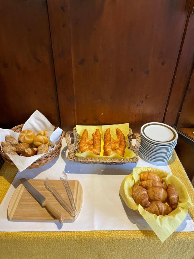 샤르니츠 Goldener Adler B&B 외부 사진