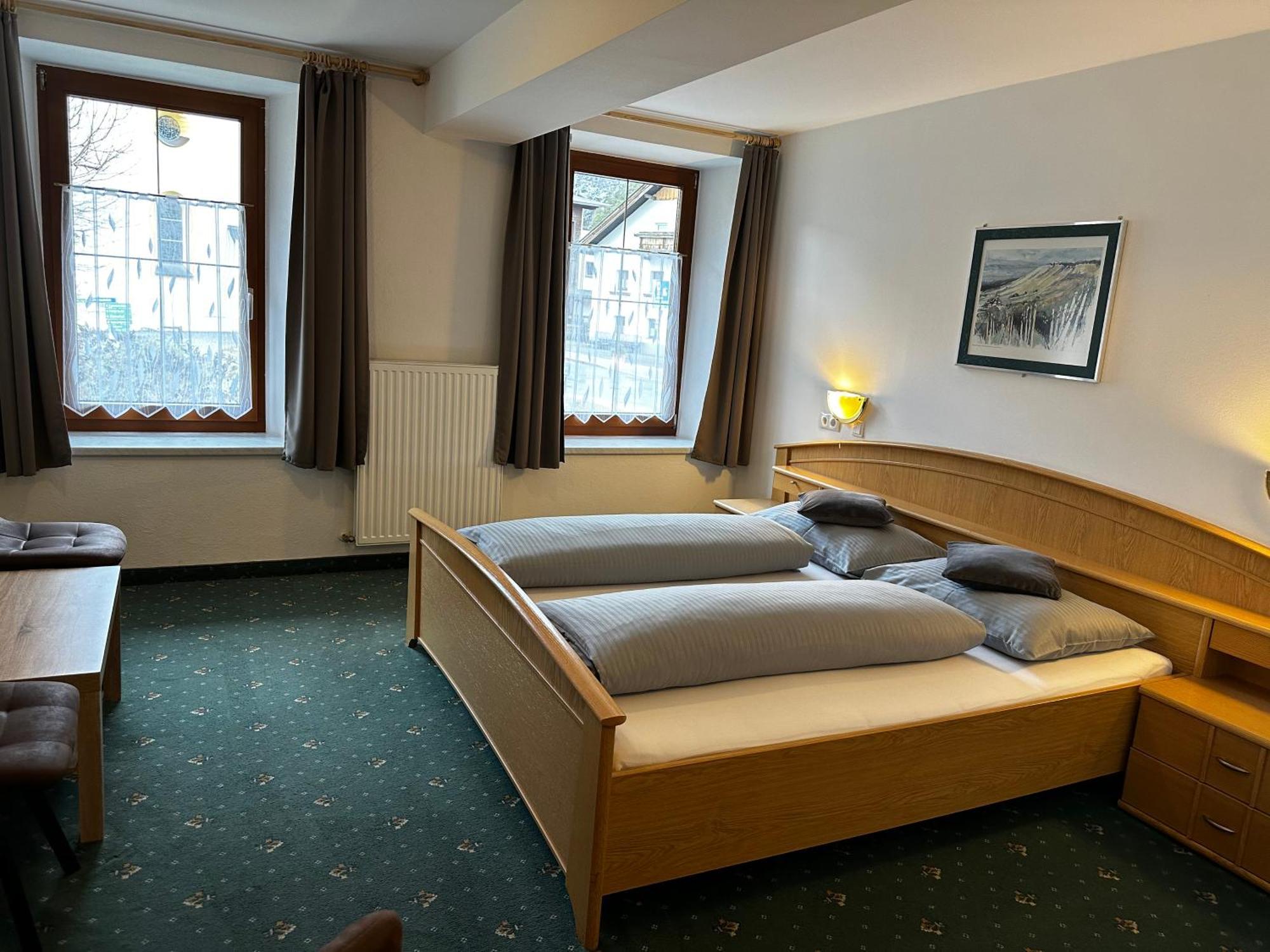 샤르니츠 Goldener Adler B&B 외부 사진