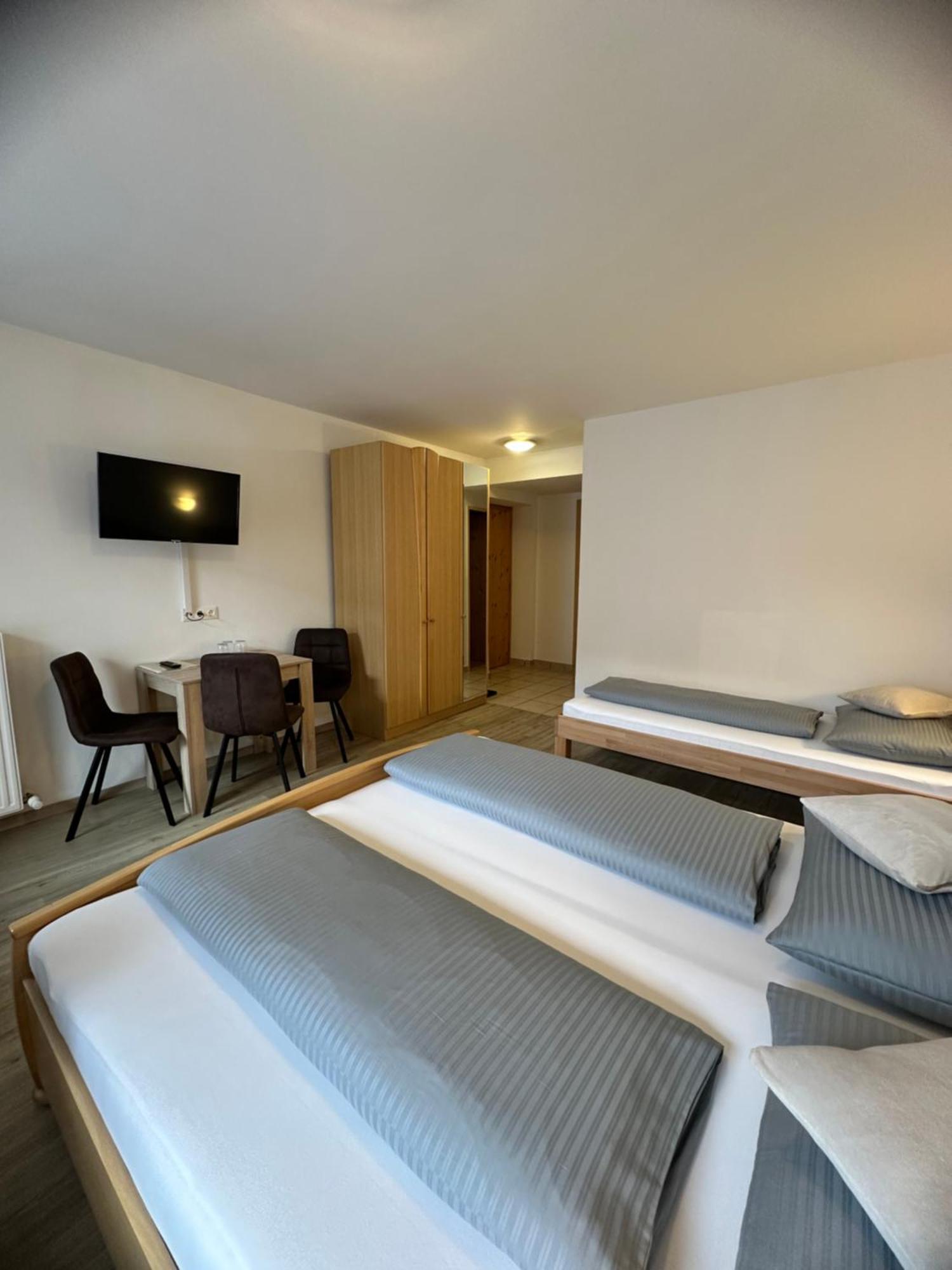 샤르니츠 Goldener Adler B&B 외부 사진