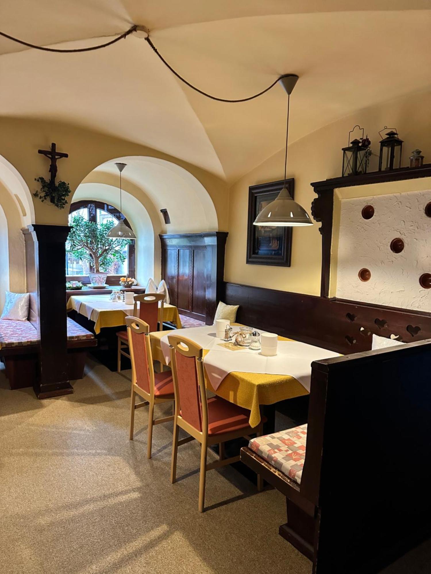 샤르니츠 Goldener Adler B&B 외부 사진