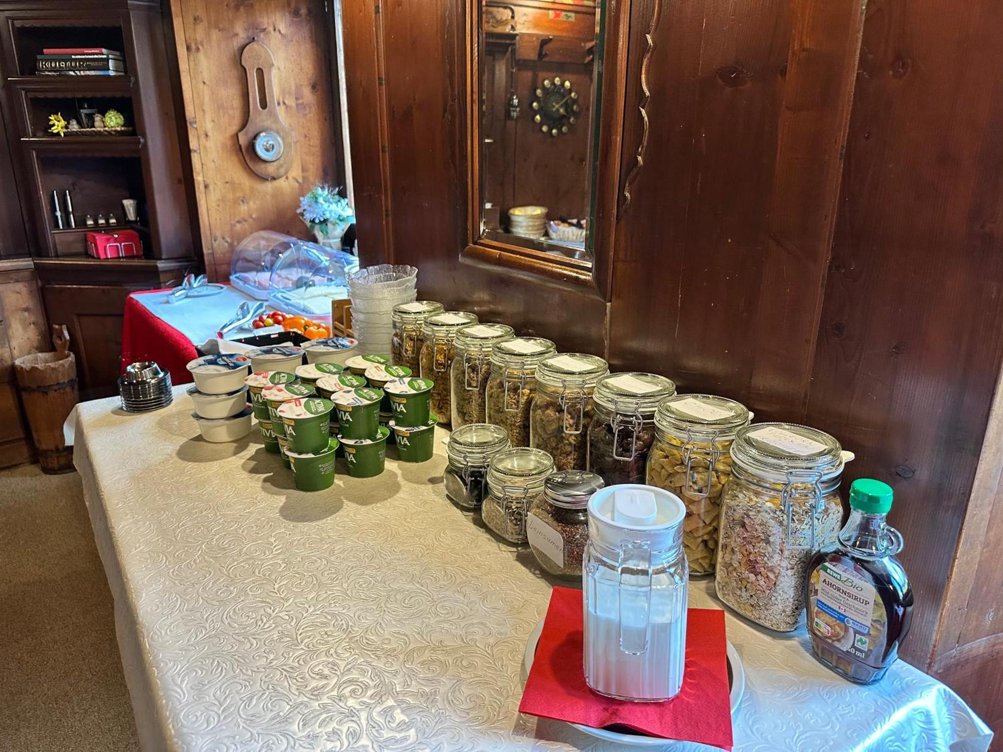 샤르니츠 Goldener Adler B&B 외부 사진